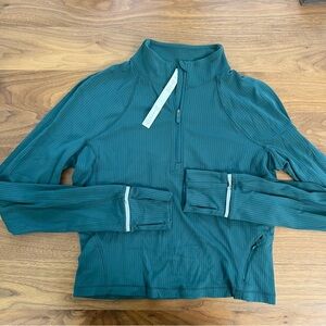 lululemon Cropped Sleeve 1/4 Zip